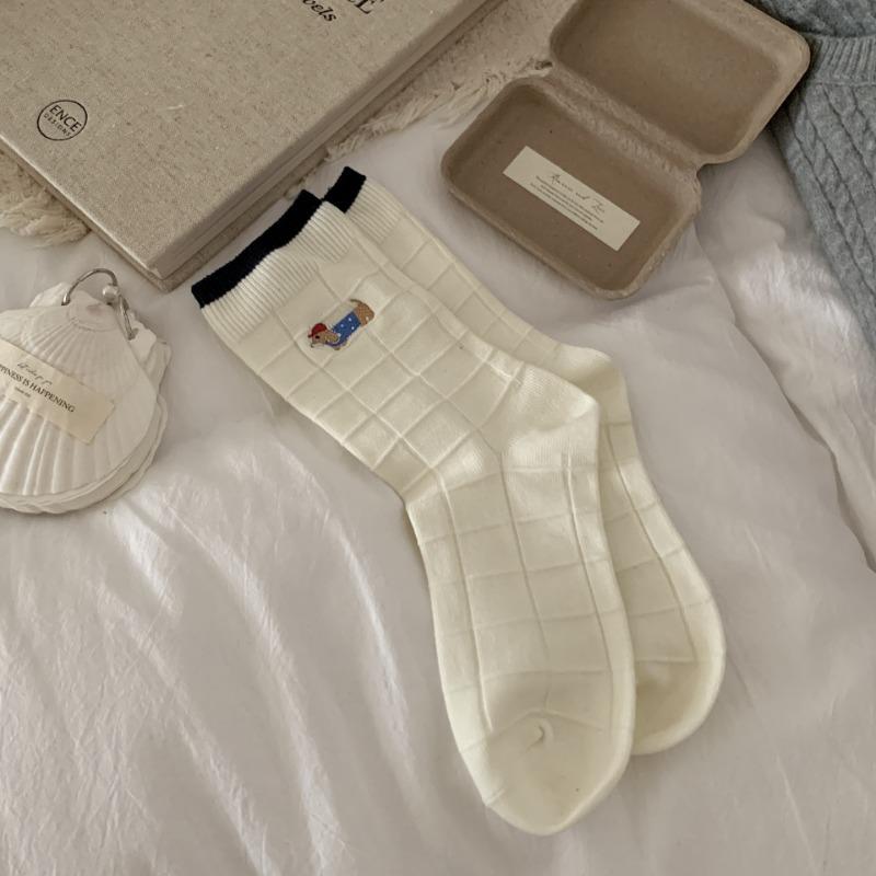 Ladies Fall New Eclectic Cartoon Cute Embroidered Dachshon Dog Collision Color Tube Stack Socks