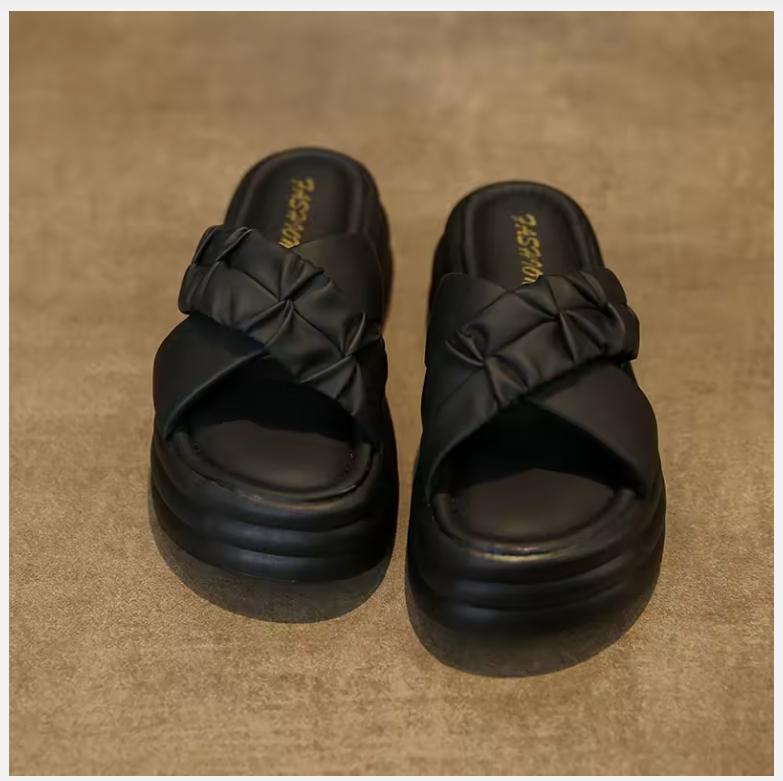 Women Slippers Fashion Sandals Thick Shoes Beach EVA Platform Slides Summer Outdoor Non Slip Orginal High Quality Bedroom Home
