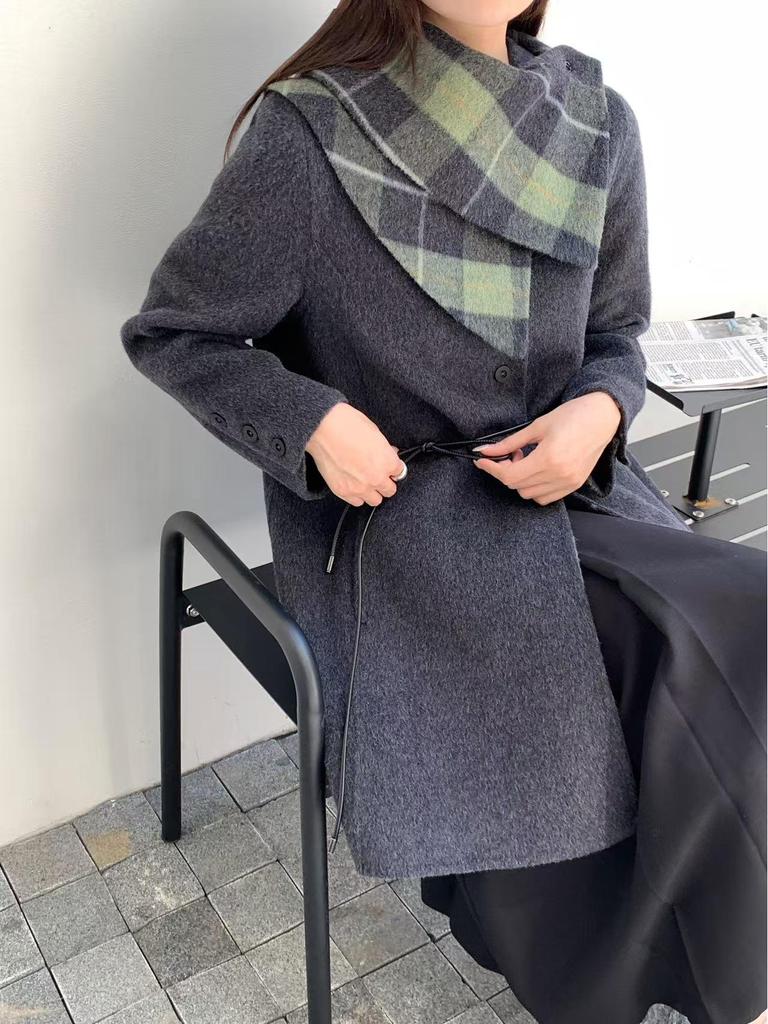 Women's Mid-Length Double-Faced Wool Coat with Detachable Plaid Collar and Tie-Waist