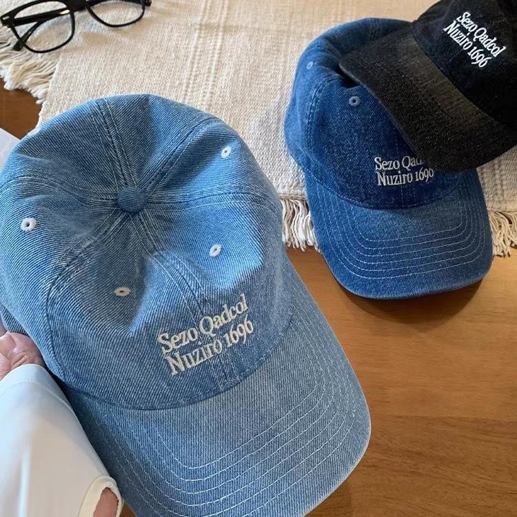 Classic Denim Baseball Cap For Women Men With Adjustable Fit And Wide Brim For Casual Wear