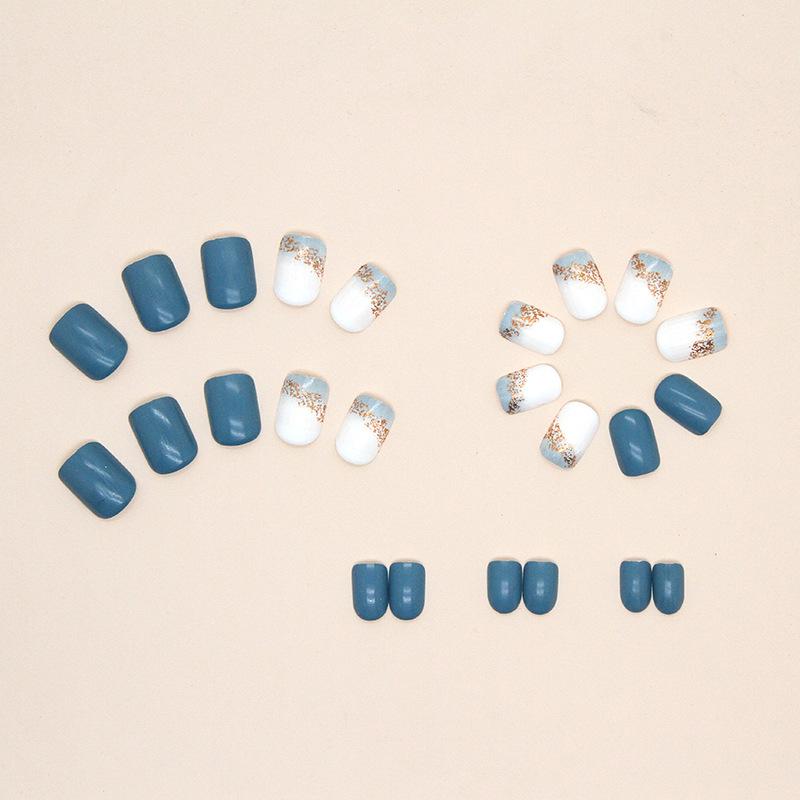 24 Pieces Fresh Sea Blue Solid Color Manicure, European and American Square Short Fake Nails, Wearing Fake Nails