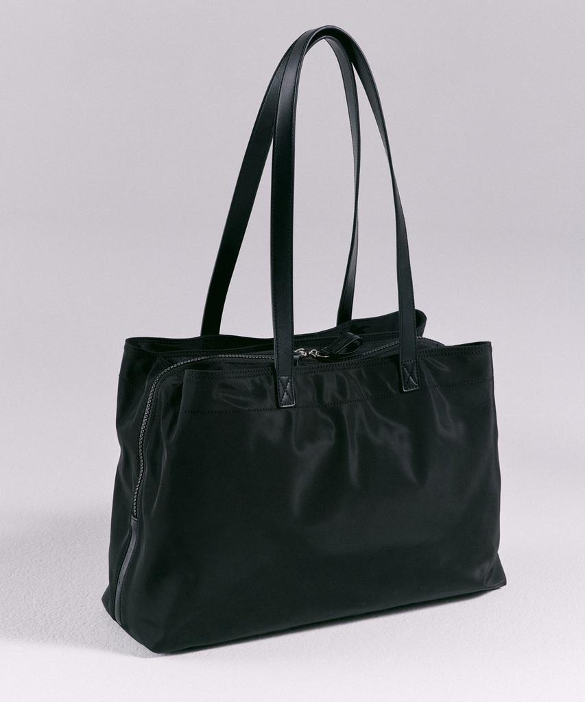 Jill By Jillstuart [Much] Nylon Shoulder Bag