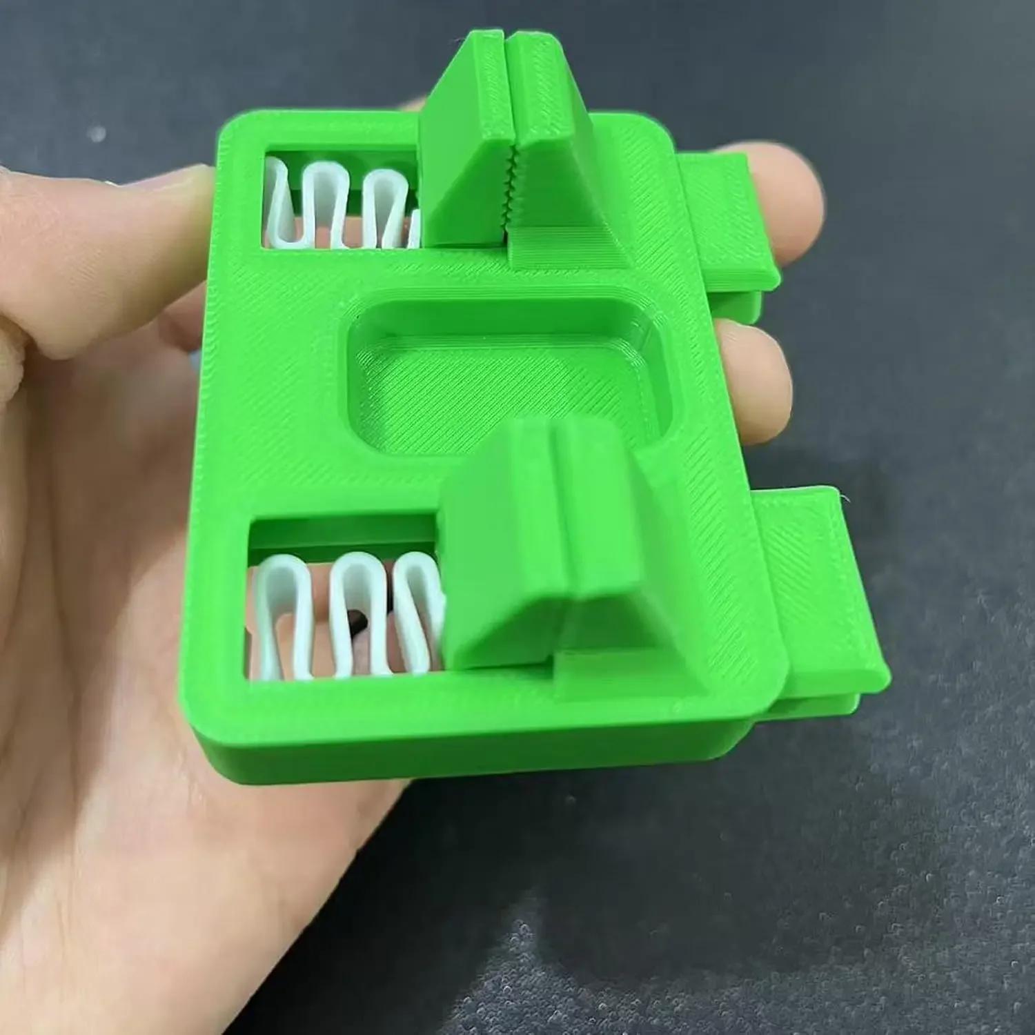 

Soldering Tools Welding Clamp Fixture Adjustable Suction Bracket Welding Wire Fixture for Motherboard Soldering Welding Locator