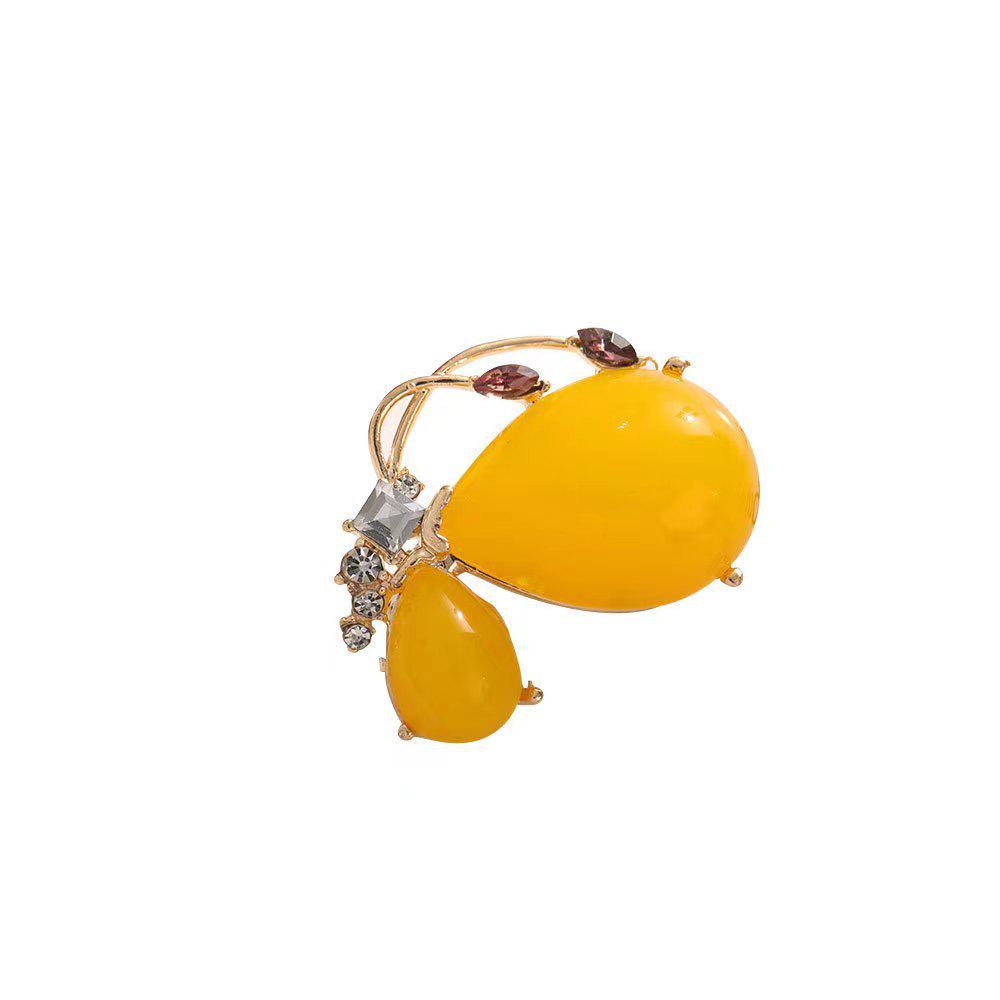 Elegant Pearl Tulip Brooch - Simple and Sophisticated Clothing Accessory