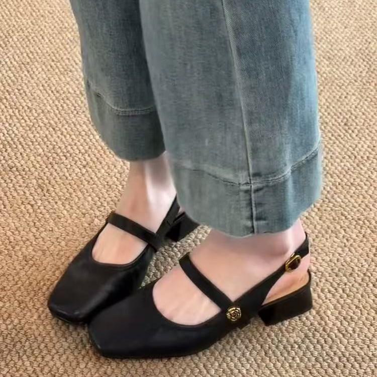 Sheepskin version~ French camellia one-word with bag head sandals women's summer retro thick heel Mary Jane single shoes