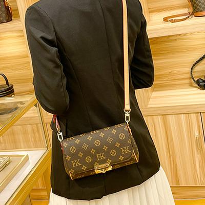 New Fashionable Leather Women's Shoulder Bag Casual All Matching Underarm Bag Crossbody Bag Portable Chain Square Bag