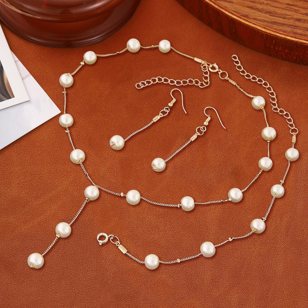 4pcs Rhinestone Zircon Set Including Necklace, Earrings, Ring, Vintage Elegant Necklace Adorned With Faux Zircons In Petals Spri