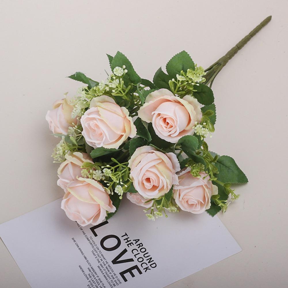 Red Silk Roses Simulated Flowers Romantic Nordic Style Arch Wreath Silk Flowers Bridal Bouquet Home Vase Decor Handheld Bouquet