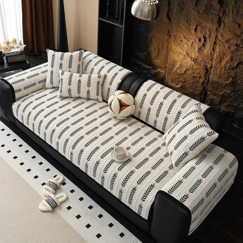 

Four Seasons Universal Sofa Cushion Sofa Cover Sofa Cover New Sofa Cushion Sofa Cover Sofa Hair Towel 70*70cm