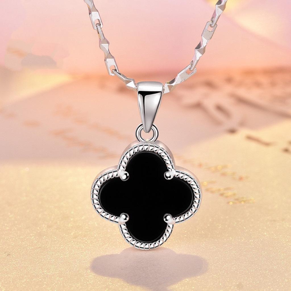 

Classic Agate Four-leaf Clover Necklace Versatile Clavicle Chain Simple and Elegant Pendant A Perfect Gift for Your Girlfriend sterling silver