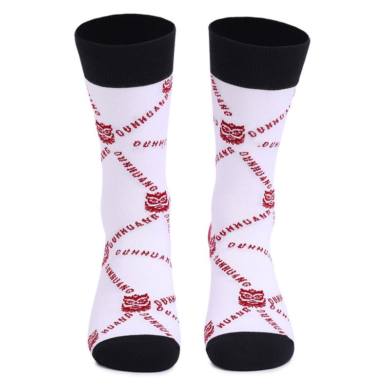 Men's Plus Size Striped Knee-High Socks - Trendy European & American Style for Autumn/Winter