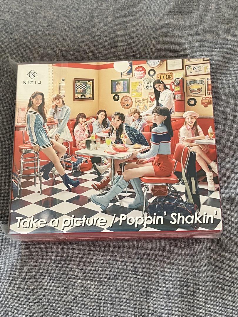 

[USED] NiziU Take a picture / Poppin Shakin