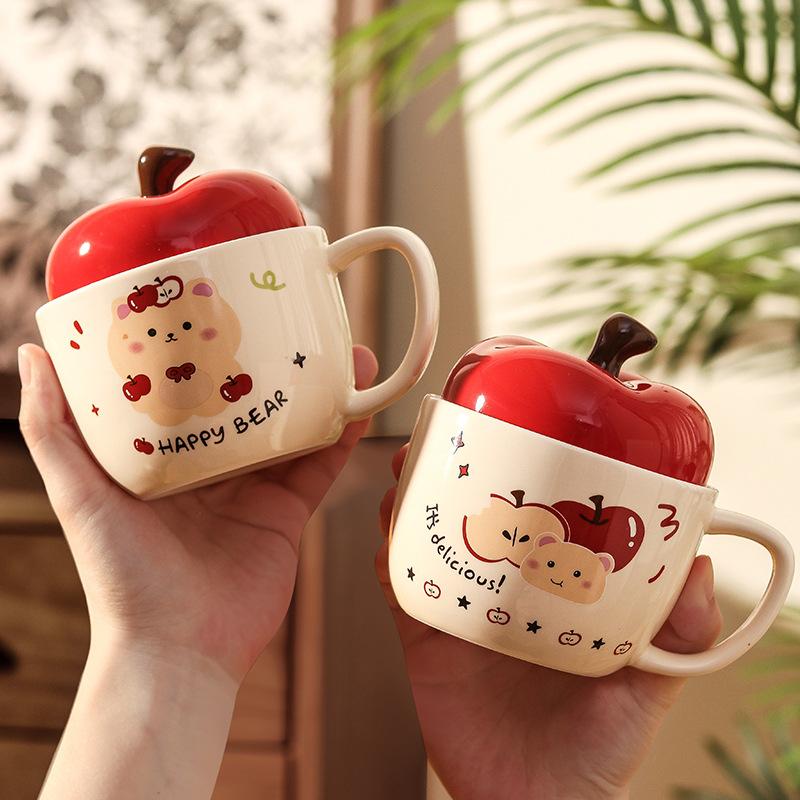 High-value apple mug, cute bear ceramic water cup with lid, birthday gift for girls, girlfriend's souvenir