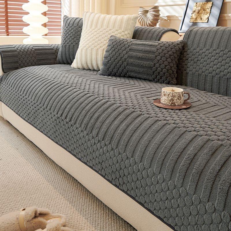 Bestselling Sofa Protective Mat Winter Thick Plush Cushion Couch Anti Slip Sofas Cover Armchair Autumn and Winter Cloth Soft Towel