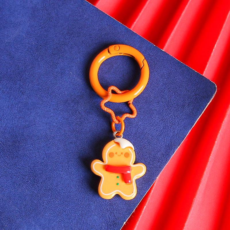 Cartoon Christmas Keychain: Cute Tree, Santa, and Snowman Accessories for Kids' Schoolbag Decoration