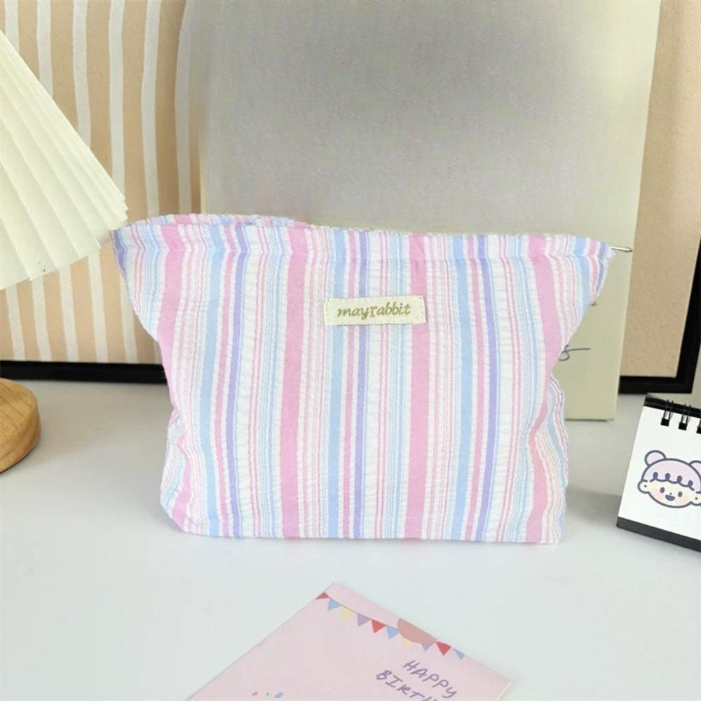 Portable Large Capacity Ruffled Striped Toiletry Bag, Travel Makeup Pouch for Women, Skincare Storage Liner & Cosmetic Organizer