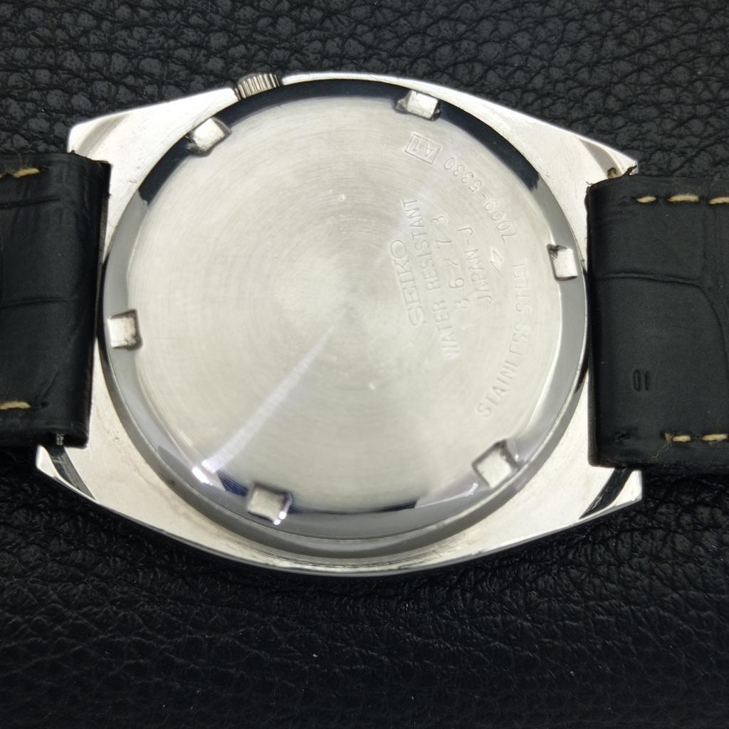 SEIKO 5 AUTOMATIC JAPAN MENS 7009A VINTAGE ARABIC SILVER DIAL WATCH a702459-5 R124-a702459