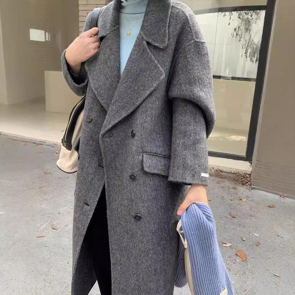 Classic double-breasted herringbone camel wool coat for women's loose and thin casual woolen coat