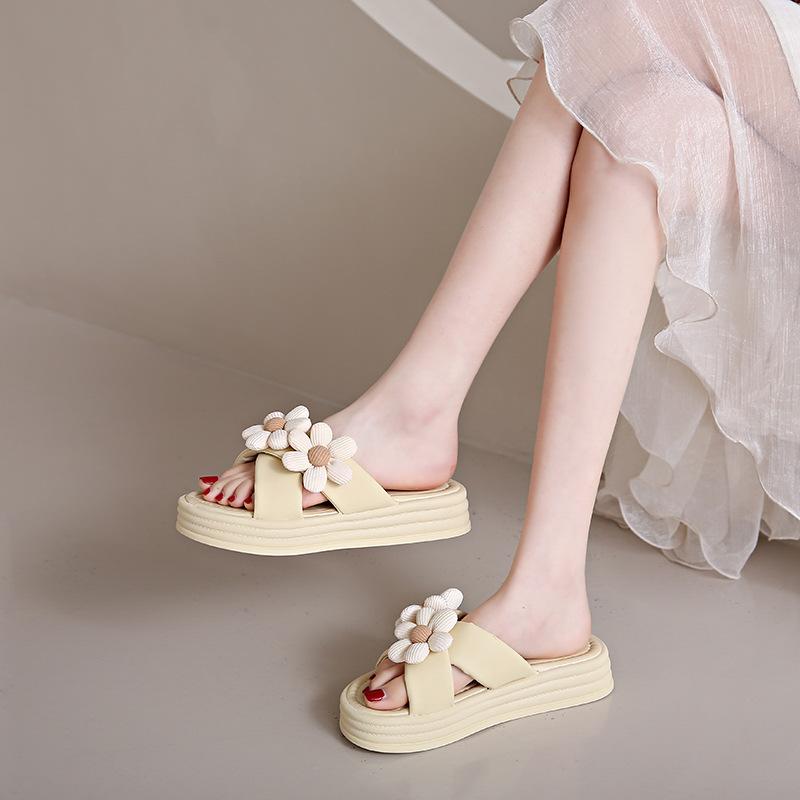 Blumen Badeschuhe Damen Sommerkleidung Urlaub am Meer mit Rock 2025 neue Feen beliebte Sandalen mit dickem Boden