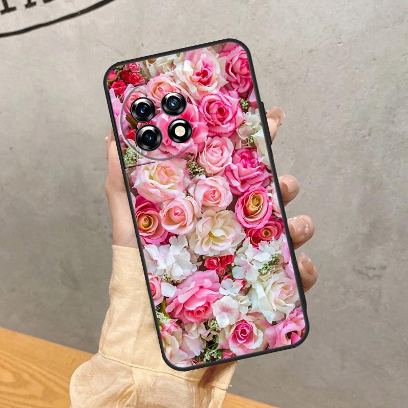 Bright Red Roses Flowers Case For OnePlus 15 15R 13 13R 13T 12 12R 11 10 10R 10T 8T Nord 5 CE 4 2 3 Lite N20 N30 Cover OnePlus Nord N20
