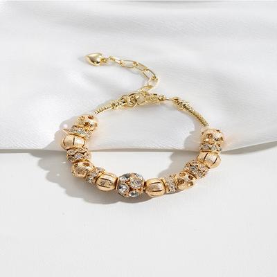 Verstellbares Hohl-Diamantperlen-Armband mit runden Anhängern DIY Personalisierter Modeschmuck