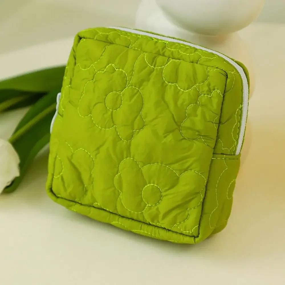 New Sanitary Pad Pouch Mini Folding Women Cute Bag for Gaskets Napkin Towel Storage Bags Pouch Case Sanitary Pad Organizer
