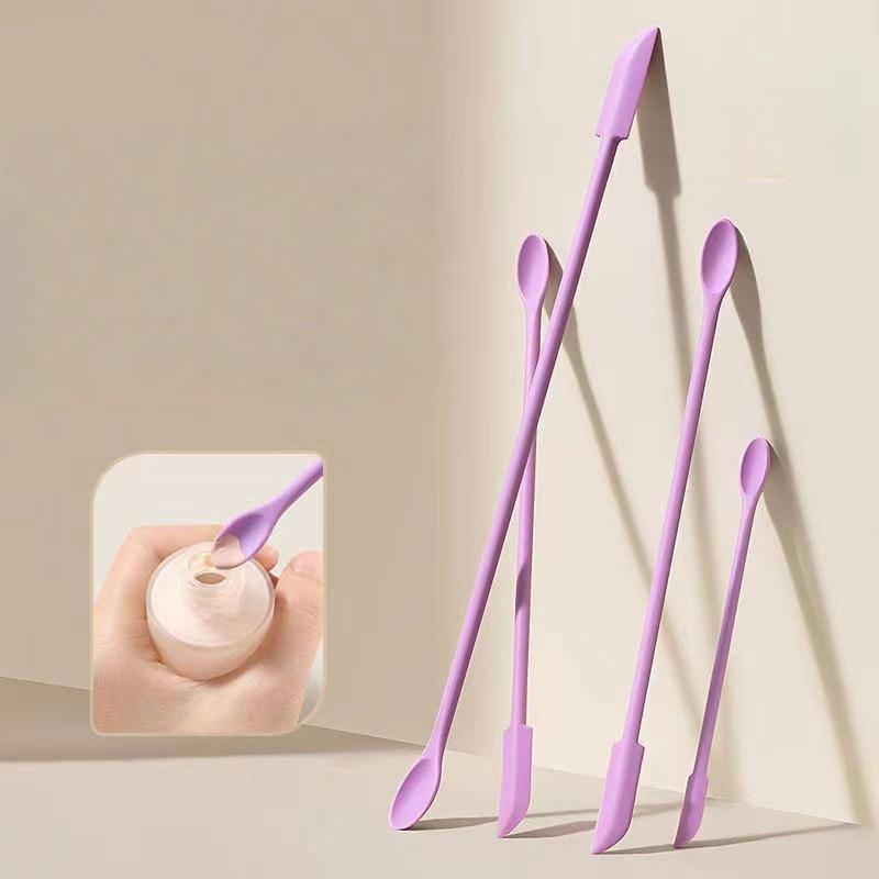 3 Mini Beauty Scrapers, Used for Cosmetic Makeup Scrapers, to Extract the Last Drop of Lotion Cream from Narrow Bottles and Jars, Small Scrapers