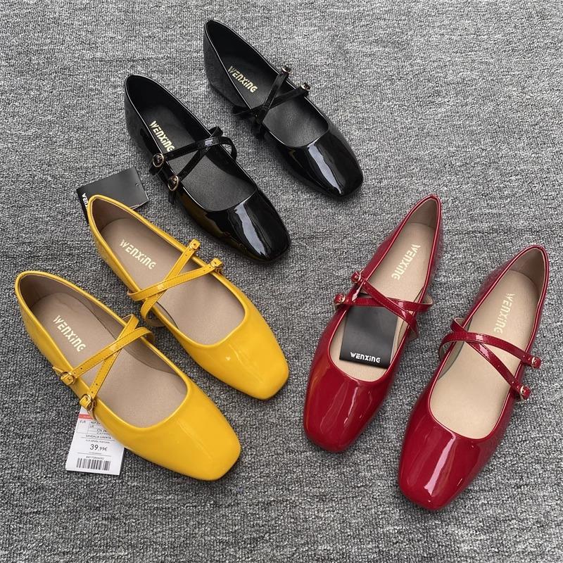 Fashion Flat Shoes for Women Spring Autumn 2025 Vintage Patent Leather Mary Jane Shoes Square Toe Plus Size 43 44 Single Shoes for Women