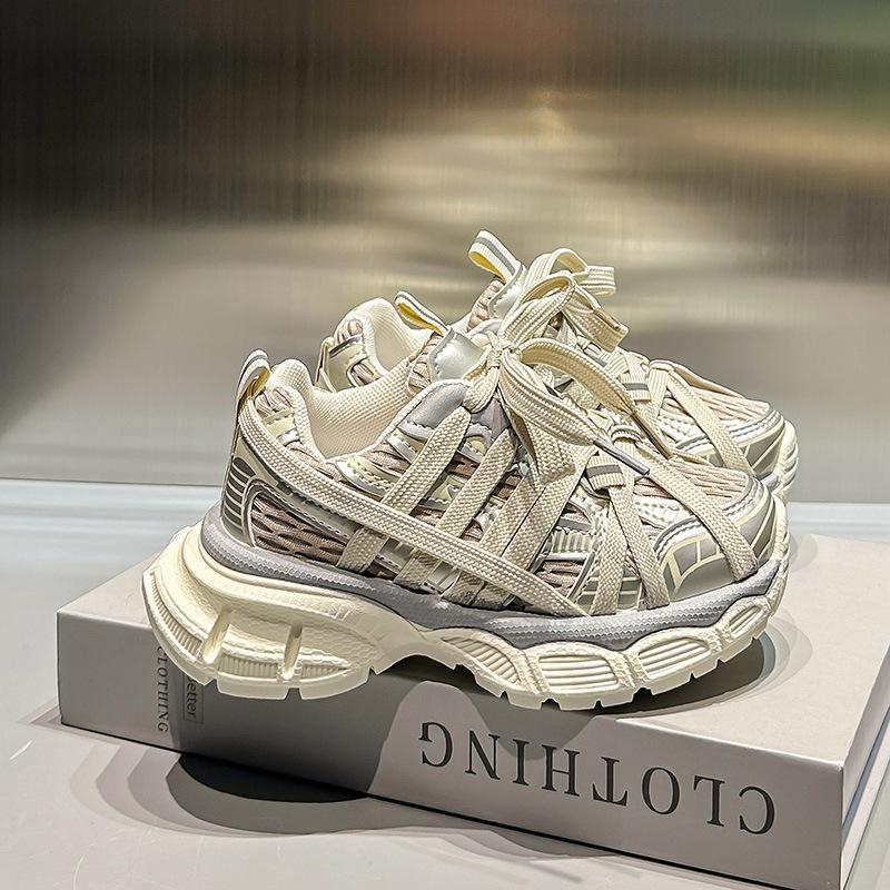 Girls' and boys' athletic shoes2026Spring new collection: breathable children's sneakers, trendy running shoes with a mesh upper