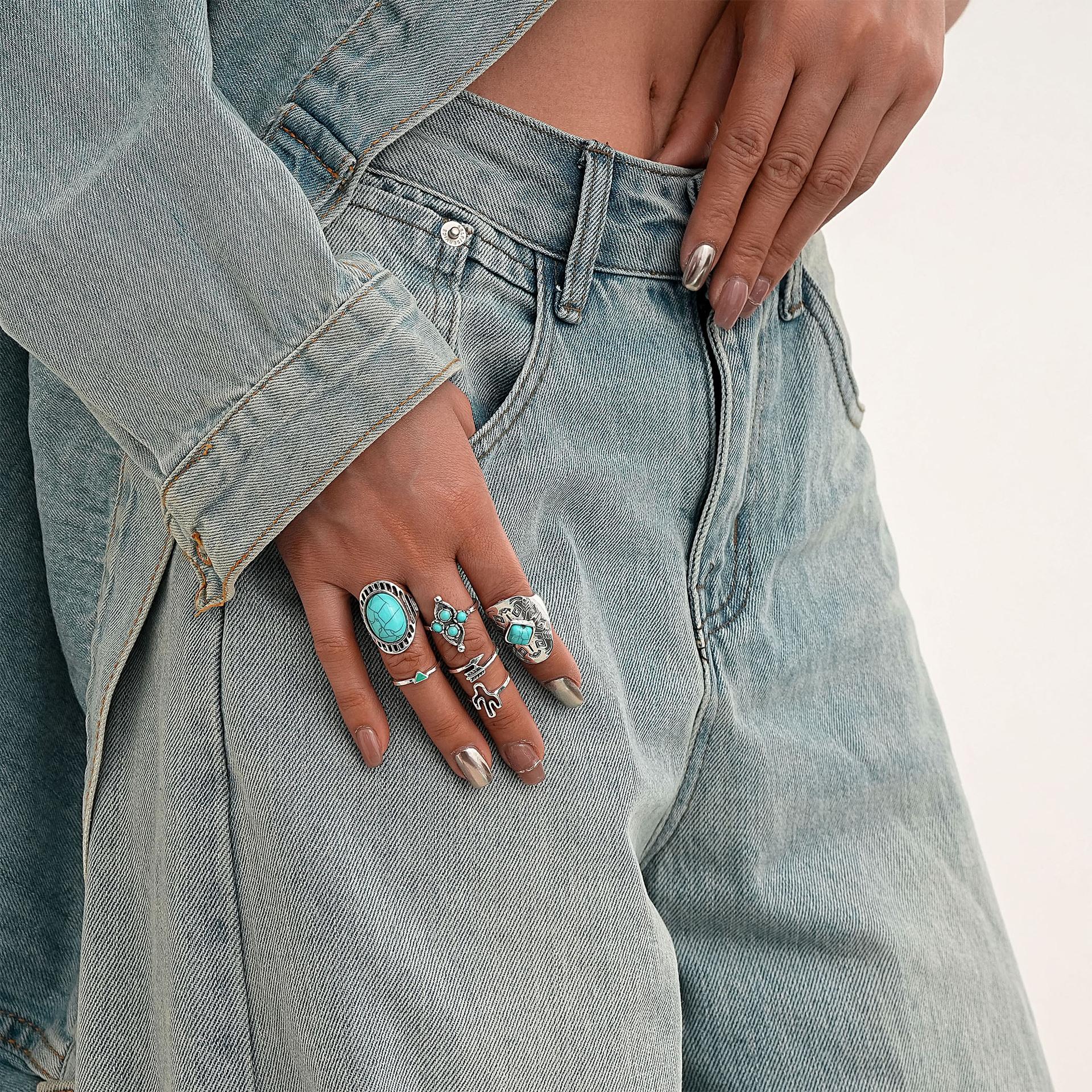 

Vintage Combination Jewelry, Cactus Engraved Turquoise 6-Piece Set Jewelry.