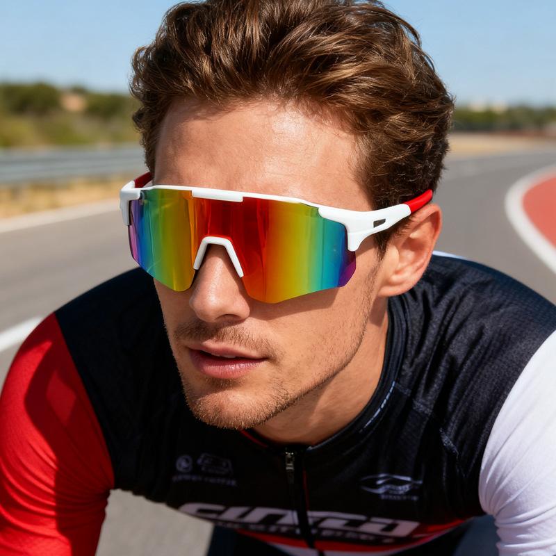 New sports sunglasses, fashionable mountain bike riding glasses