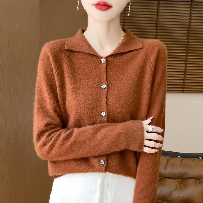 Autumn and Winter Style Doll Collar Versatile Women's Loose Pure Wool Cardigan Age-reducing Top Polo Collar Sweater Knitted Sweater