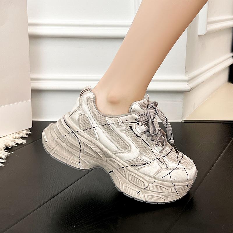 Thick-soled heightening lace-up fashion dad shoes women's 2025 new versatile breathable casual sports shoes trendy shoes women's shoes