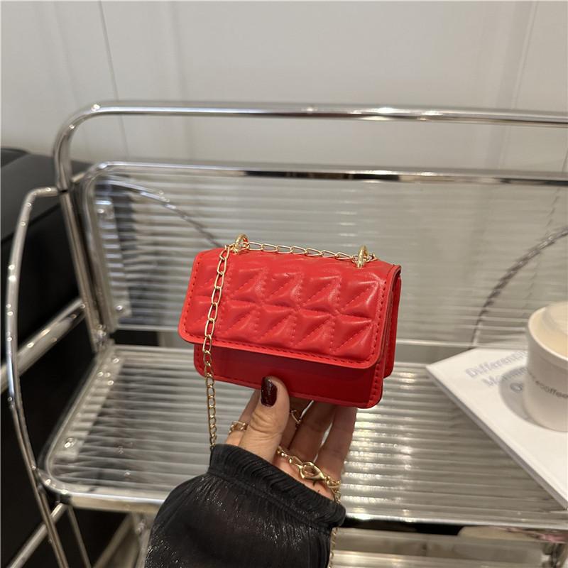 2025 Summer New Bag Women's Trend Small Bag Messenger Bag Women's Fashion Simple Diamond Chain Foreign Style Small Square Bag