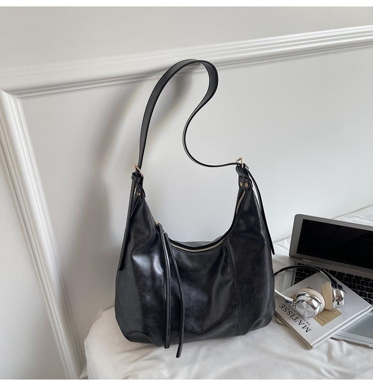 Large-capacity Bag, Crossbody Bag, Single-shoulder Bag, Fashionable and High-end Commuter Underarm Bag