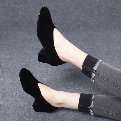 Damenschuhe Frühling neue lässige runde Zehenpartie dicker Absatz schwarz Schafleder dünn einschlupf mittelhoher Absatz einzelne Schuhe
