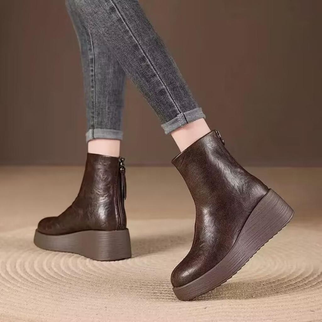 Retro Versatile Thick-soled Heightening Short Boots Women's 2025 Autumn New British Style Rear Zipper Round Head Wedge Martin Boots