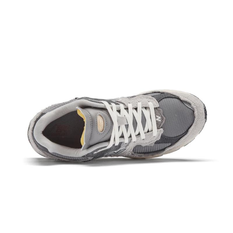 NEW BALANCE Casual Shoes Men's Women's Spring Breathable Mesh Shoes Retro Trendy Fashion Couple Sports Shoes M2002RDA