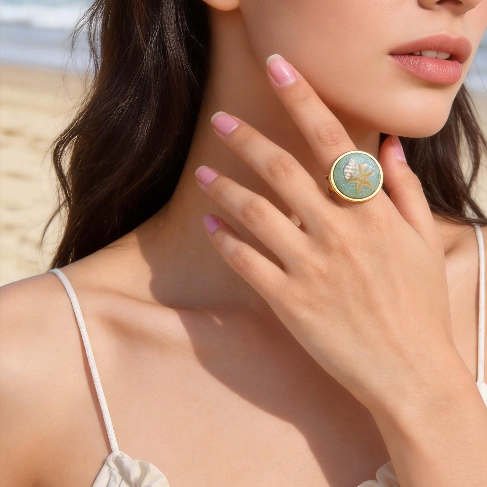 

Vnox Stainless Steel Round Pink Resin Ocean-themed Open Ring for Women, Gold Plated Conch Starfish Shell Marine Style Jewelry