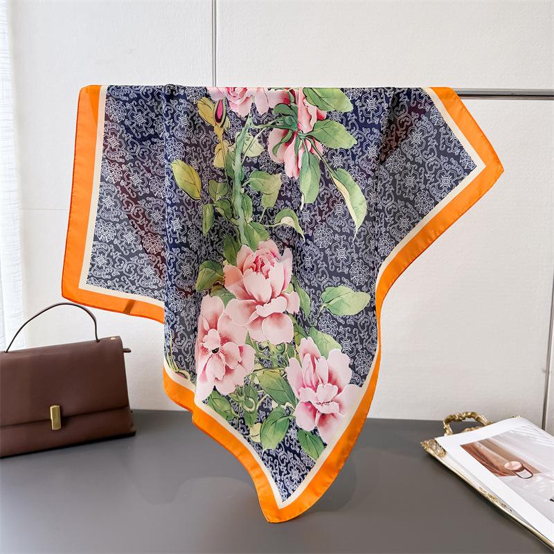 

Sweet National Style Printing Simulation Silk Scarf Square Scarf High-End Shawl Versatile Neck Small Square Scarf Headscarf Scarf Women unilateral 66-70CM