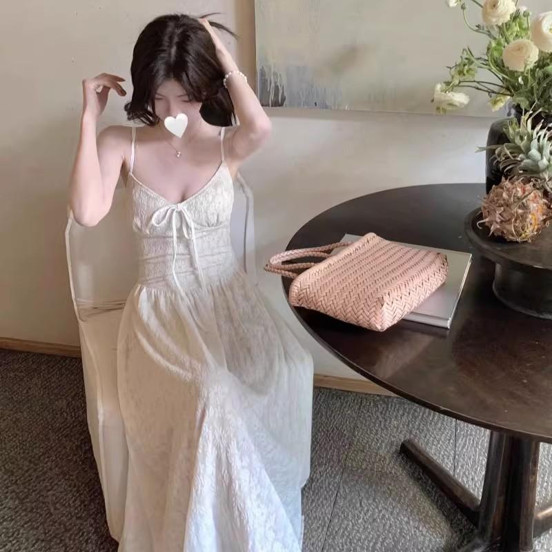French Pure Desire Waist Pinch Dress Women's Summer New Beige Holiday Style Lace-up Chest Suspender Skirt