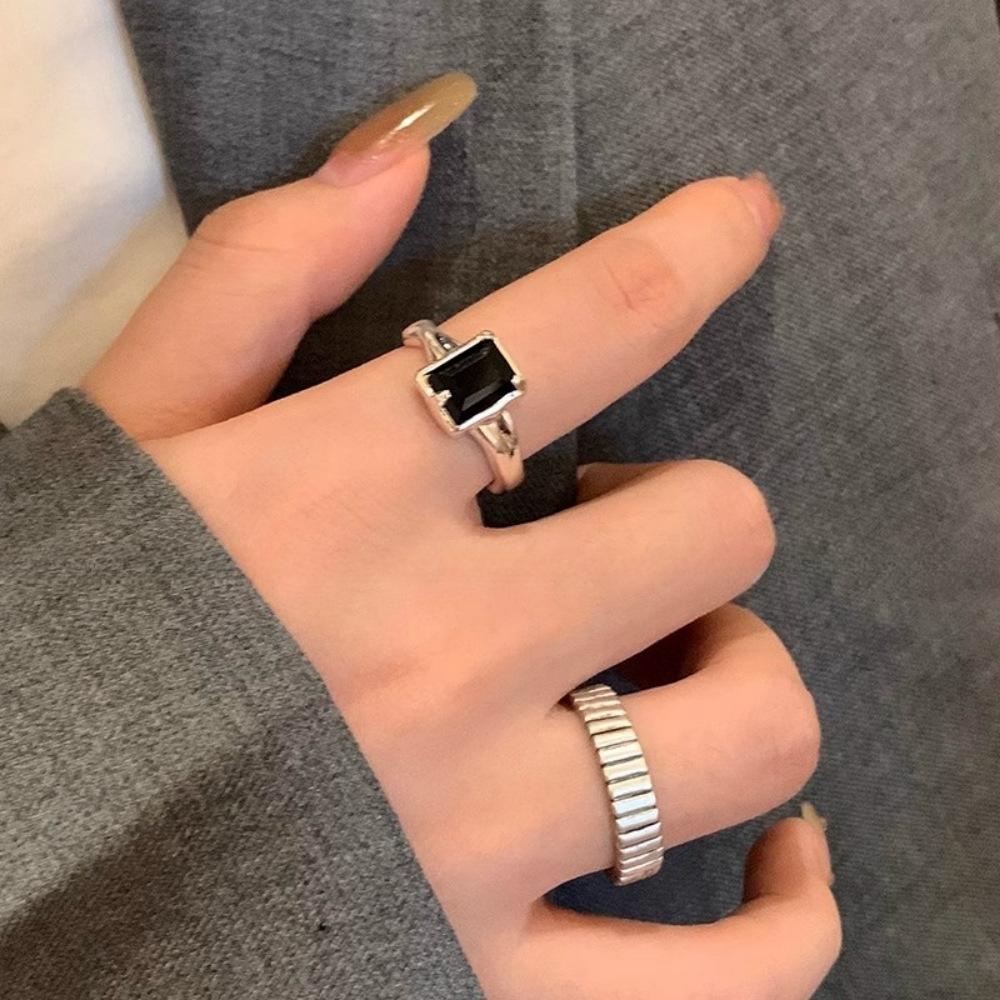 Black zircon ring, cold wind index finger ring, personalized ring.