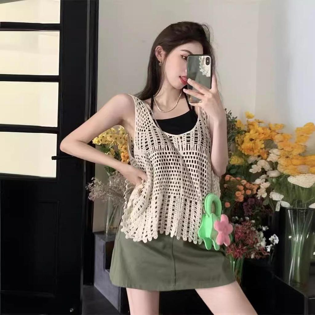 Women's Summer Floral Knit Vest: Loose, Chic, Age-Defying, Versatile V-Neck Top