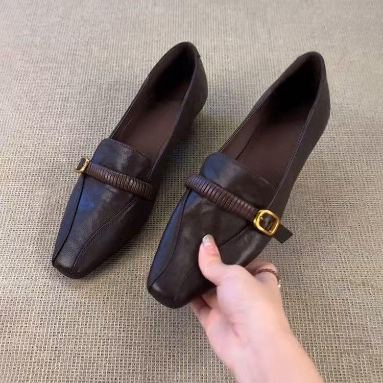 Retro French Light Mouth British Style Versatile Small Leather Shoes Women's Spring and Summer New Square Head Light and Comfortable Single Shoes