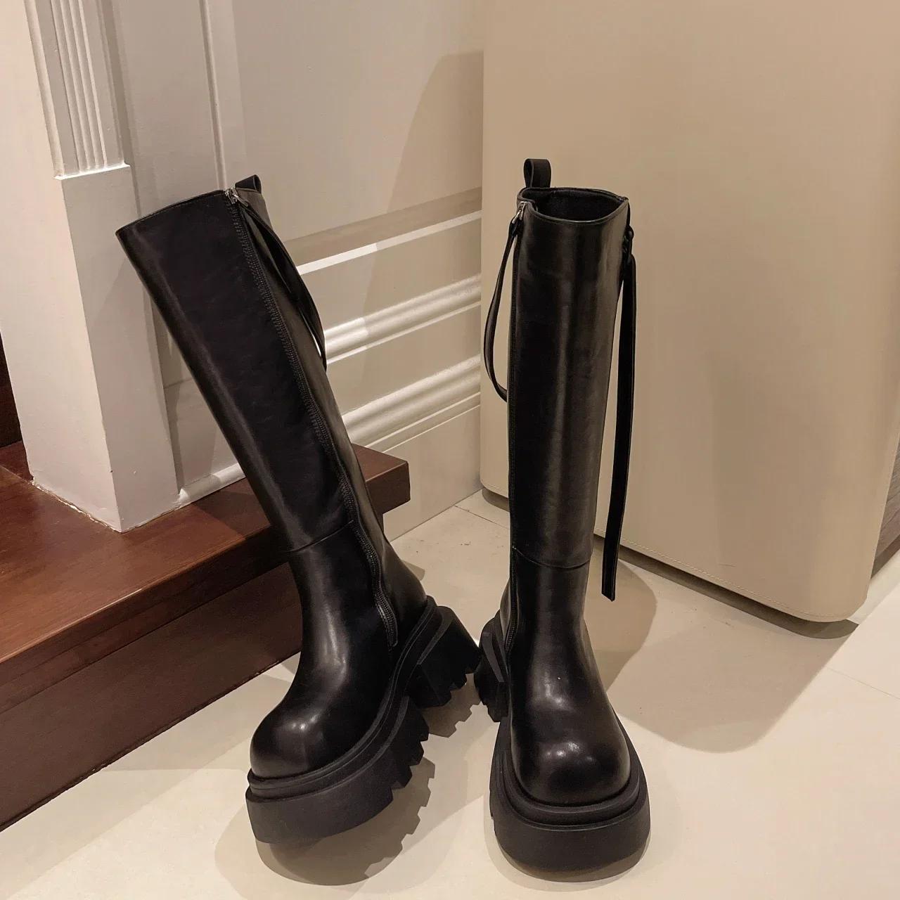 

Модные 7 см Новые Уличный Стиль Женские Короткие Плюшевые Панк Платформа Современные Сапоги Модные Ботфорты До Колена 2025 Осень Зима Женская Обувь 35 чёрный