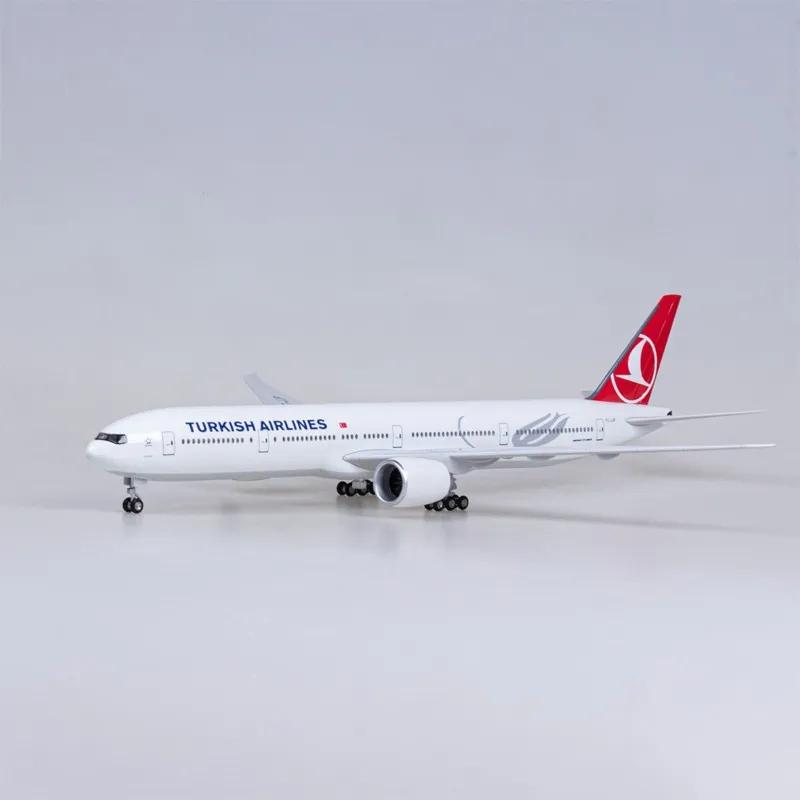 Model Airplane Statue Scale 1:157 Airplane Model Turkey Airlines B777 with LED Light(Touch or Sound Control) for Decoration or