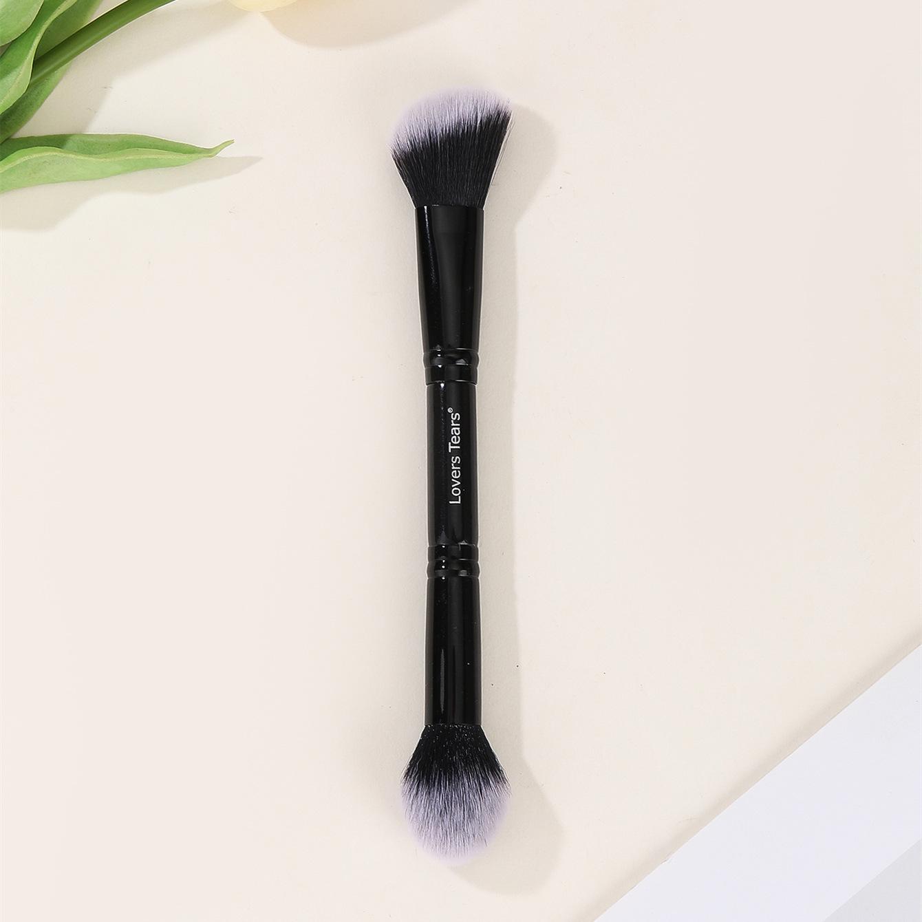 

Lovers Tears Dual-Ended Makeup Brush: Portable Blush, Powder, Contour Beauty Tool