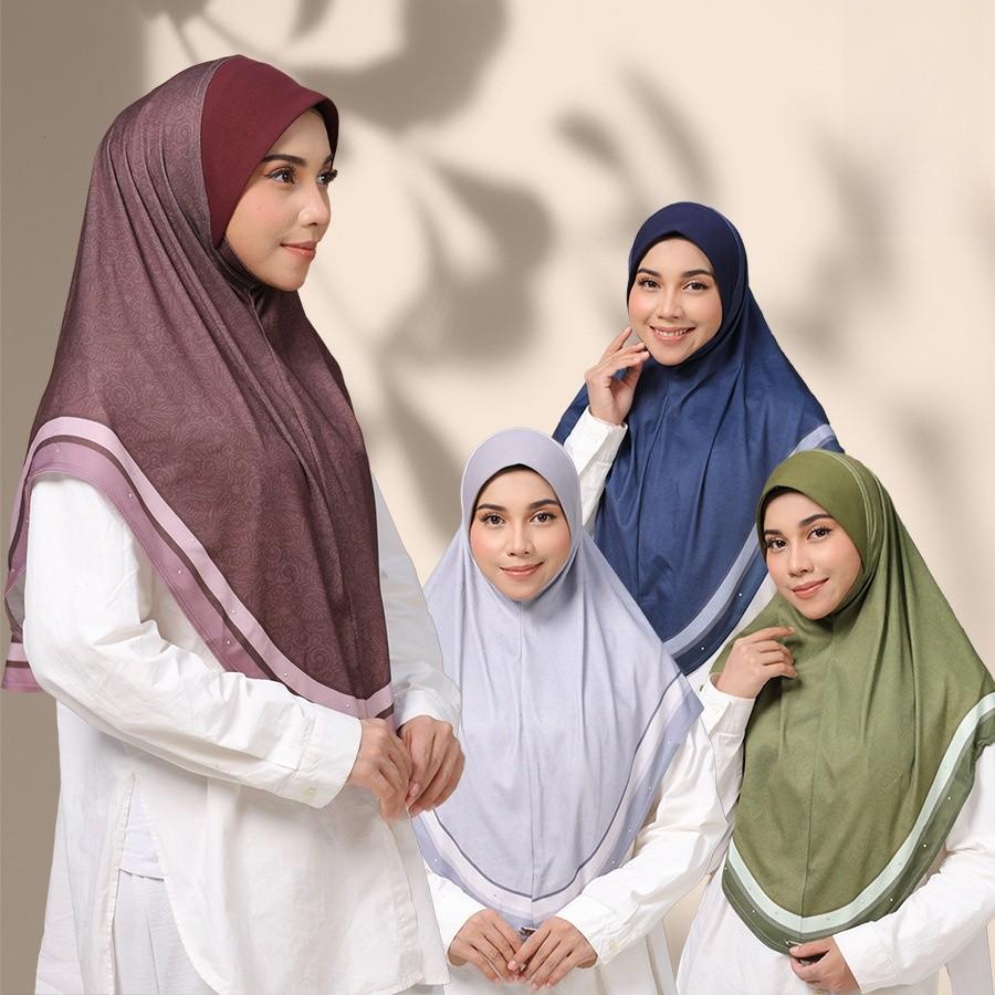Ethnic Style Ladies Headscarf With Padded Edging And Floral Pattern For Summer Wear
