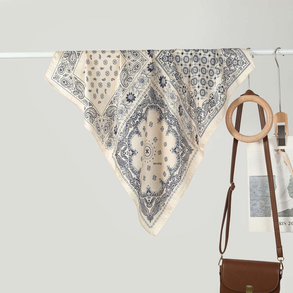 70CM Ladies Fashionable Silk-Feel Small Square Scarf