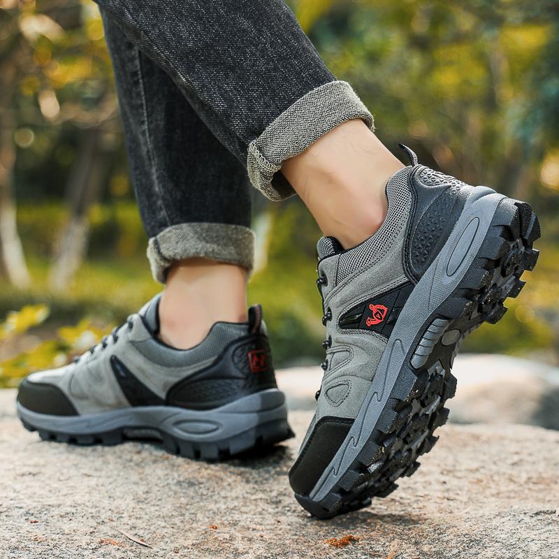 Men's Large-sized Outdoor Hiking Shoes Anti Slip Men's Shoes Lightweight Outdoor Hiking and Off-road Hiking Boots 39-48